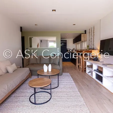 Close To Gigaro Beach, Surrounded By Nature 아파트 라크루아발메르